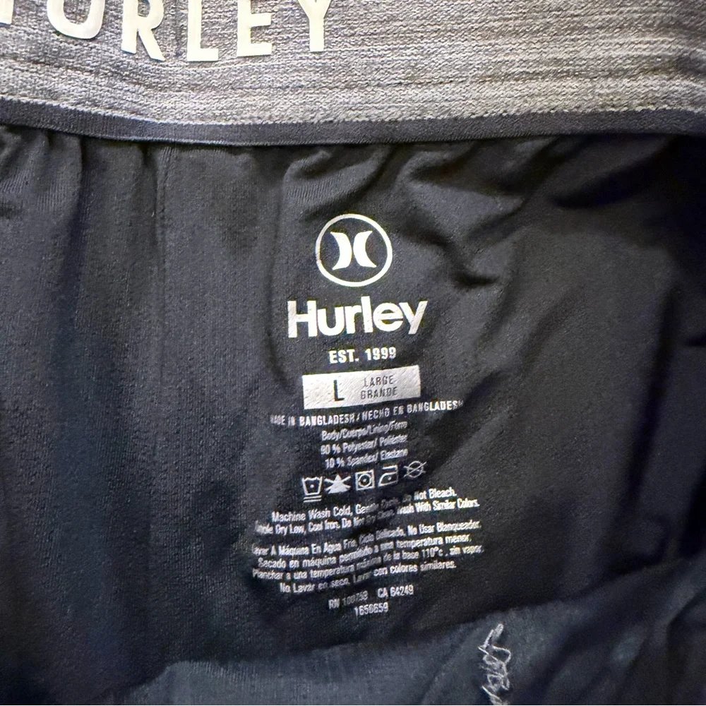 Hurley Black and Gray Athletic Shorts men size large - Picture 2 of 3